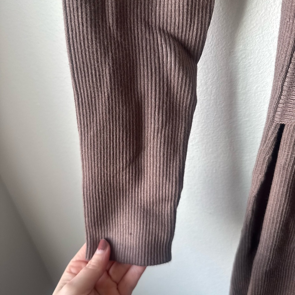 Evereve Chocolate Long Sleeve Dress - Picture 4 of 6